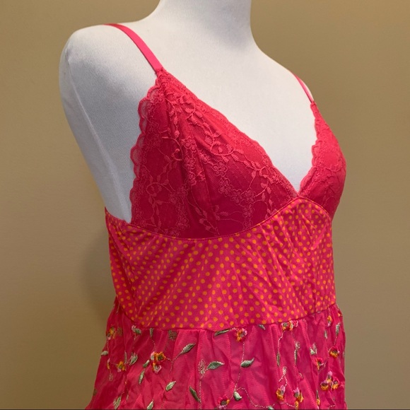 VS Vintage Floral Embroidered Babydoll Lingerie - Picture 7 of 11